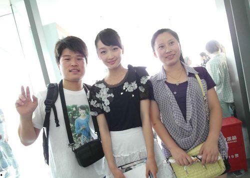 吃瓜群众照片真人图片,揭秘吃瓜群众与真人图片的神秘邂逅